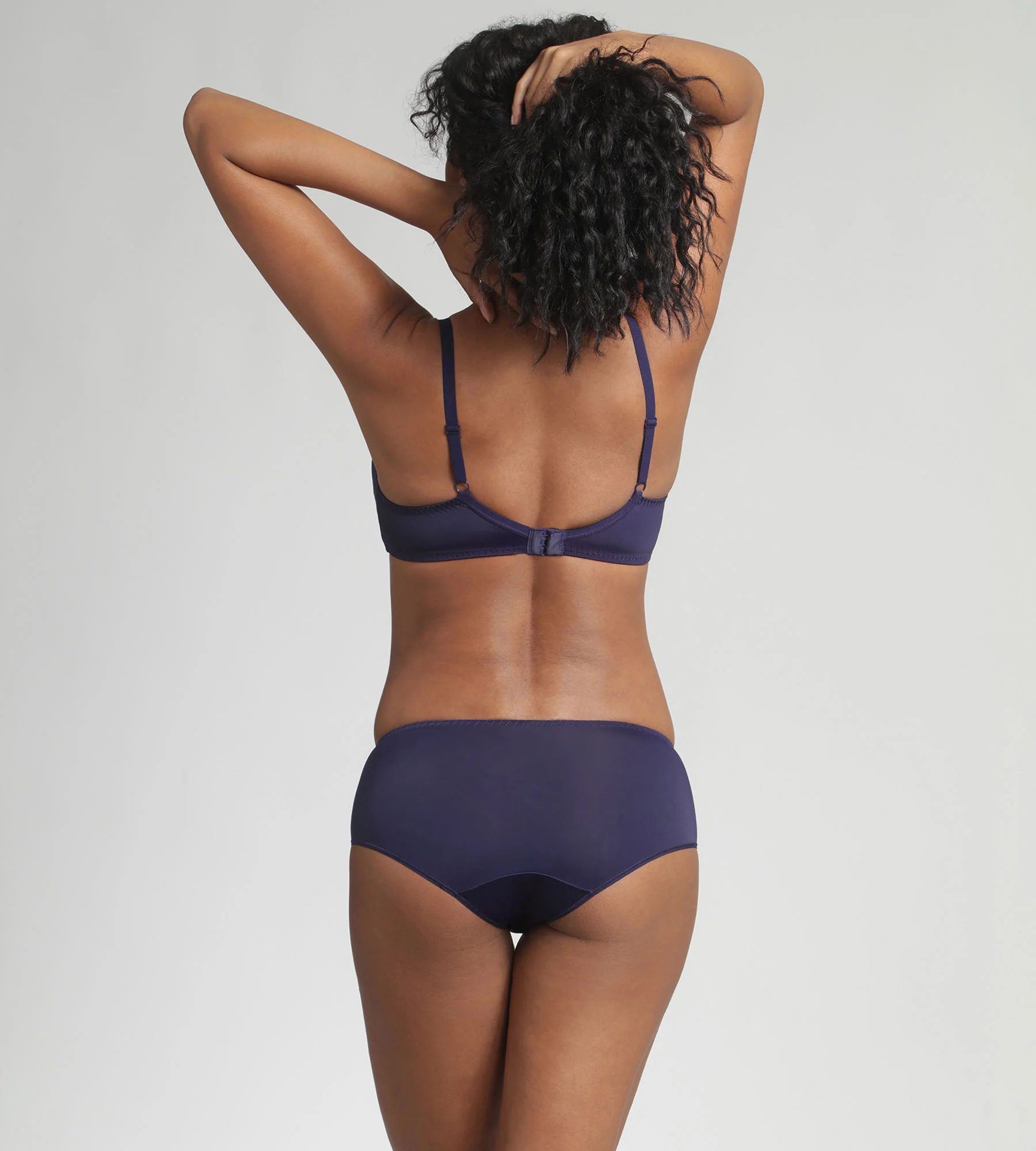 Reggiseno con ferretto blu marino Essential Elegance Embroidery - Image 4