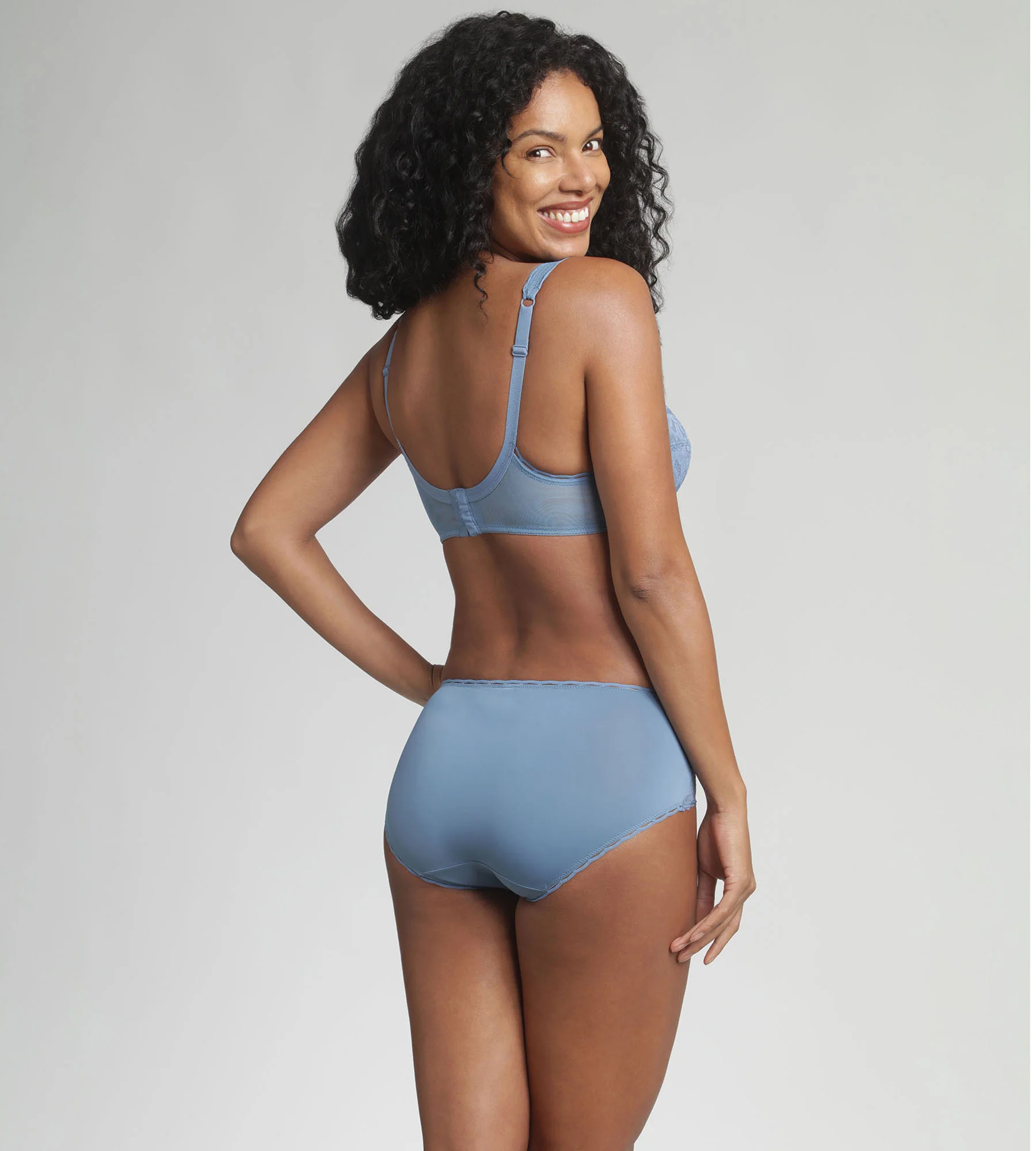 Reggiseno con ferretto blu oceano Criss Cross Femminile Riciclato - Image 4