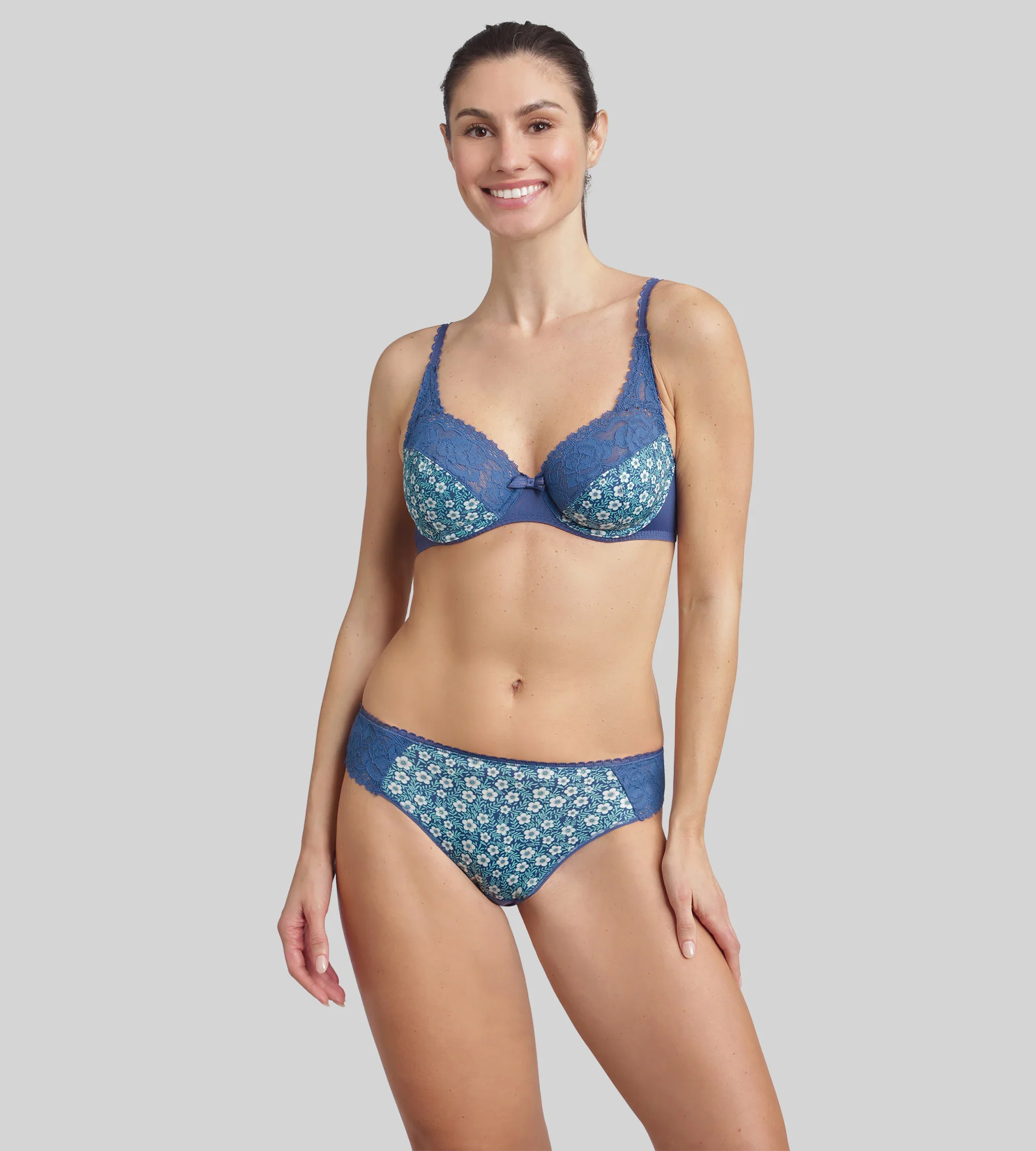 Slip giardino d'azzurro Flowery Lace Micro Riciclato - Image 3